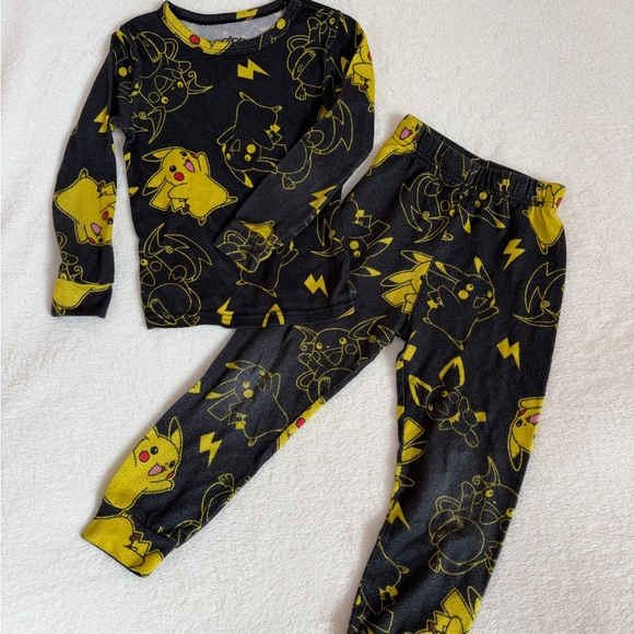 Pokemon Other - Pokémon Pikachu Kids Pajama Set Size 6 Black Yellow 2 Piece Long